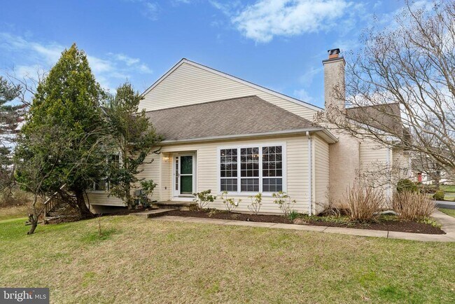 property at 240 Avonwood Rd