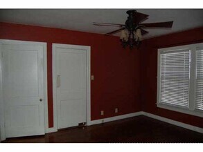 1308 Crestwood Rd in Austin, TX - Building Photo - Building Photo