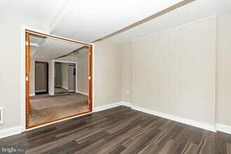 5763 Pemberton St in Philadelphia, PA - Building Photo - Building Photo