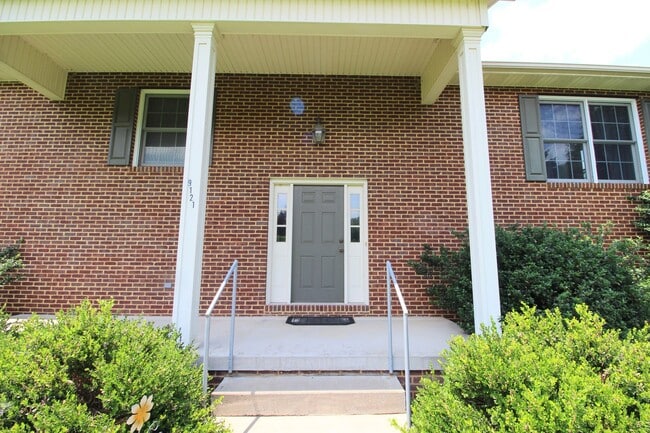 9121 Cherry Grove Rd in Linville, VA - Building Photo - Building Photo