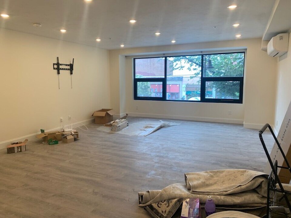 1028a Commonwealth Ave in Brookline, MA - Building Photo