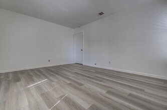 11408 Tedford St in Austin, TX - Building Photo - Building Photo