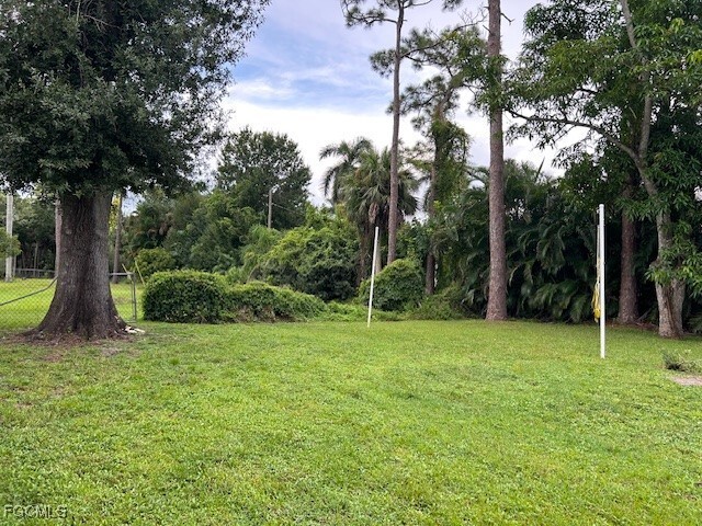 property at 6786 Autumn Ct