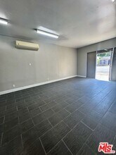2911 W Florence Ave in Los Angeles, CA - Building Photo - Building Photo