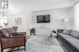 1224 Shaw St in Toronto, ON - Building Photo - Building Photo