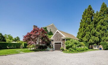 760 N Sea Mecox Rd in Southampton, NY - Building Photo - Building Photo