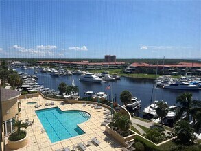 3321 Sunset Key Cir in Punta Gorda, FL - Building Photo - Building Photo