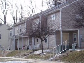 Wyndamere Apartments in York, PA - Building Photo