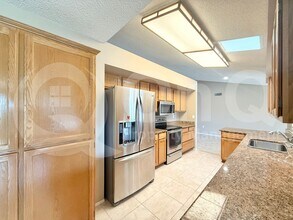 14607 W Yosemite Dr in Sun City West, AZ - Building Photo - Building Photo