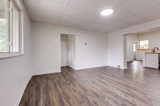 924 Industry St in Pittsburgh, PA - Building Photo - Building Photo