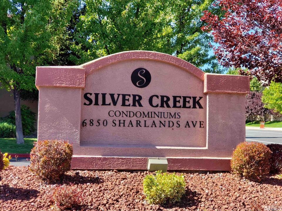 6850 Sharlands Ave. in Reno, NV - Building Photo