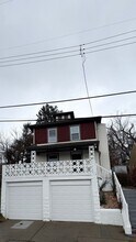 404 Ariston Ave in Pittsburgh, PA - Building Photo - Building Photo