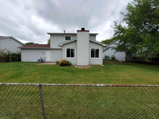 4551 Bicek Ct in Hoffman Estates, IL - Building Photo - Building Photo