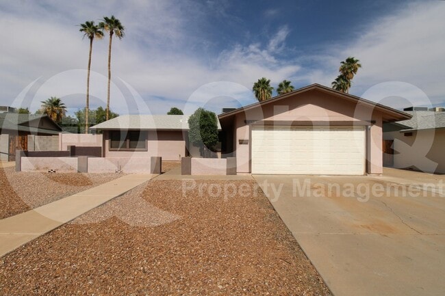 property at 6737 S Newberry Rd