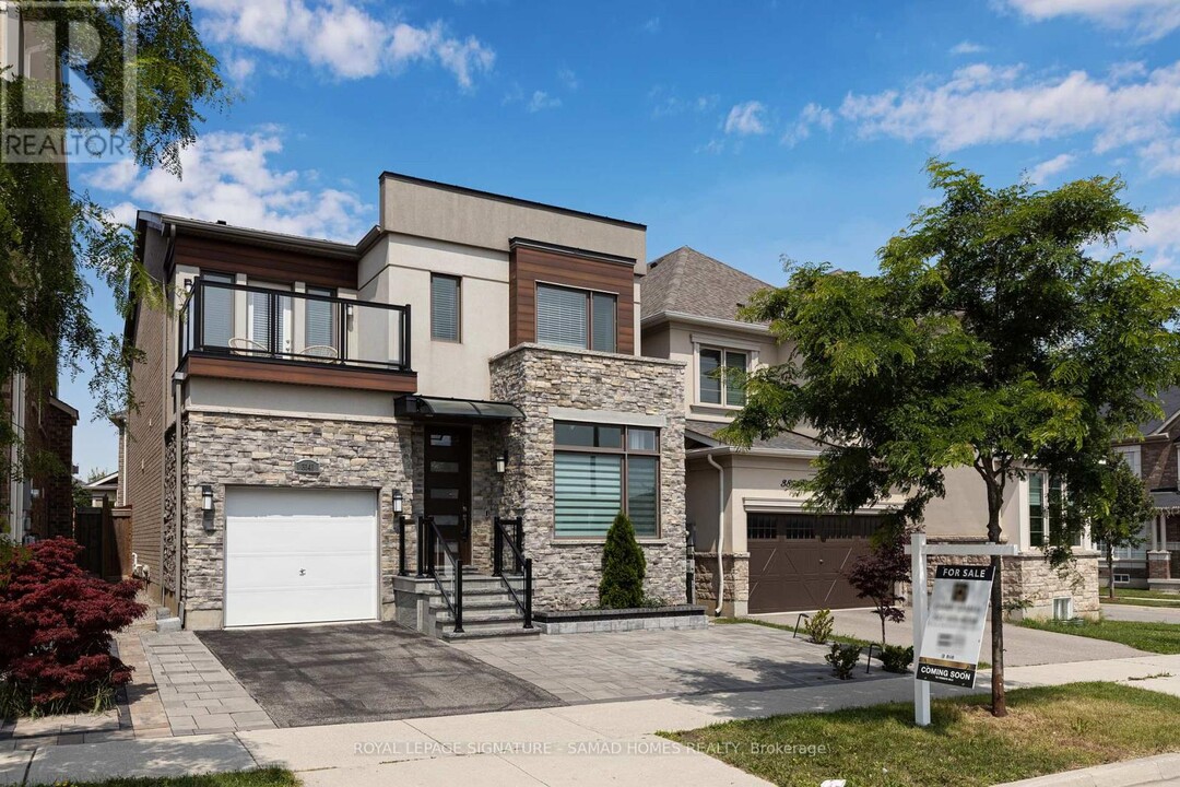 3141 George Savage Ave in Oakville, ON - Building Photo