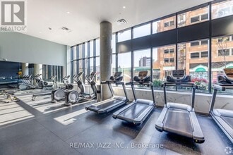 80 Bond St E in Oshawa, ON - Building Photo - Building Photo