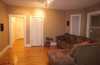 143 Billings St in Quincy, MA - Building Photo - Building Photo