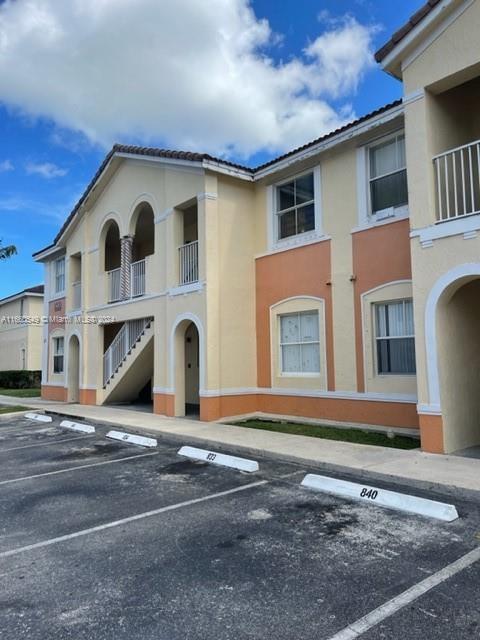 1652 SE 28th St in Homestead, FL - Building Photo