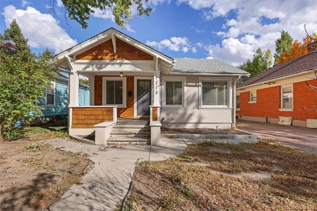 property at 1213 N Prospect St