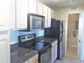 400 Summit Ridge Pl, Unit Summit Ridge #214 in Longwood, FL - Building Photo - Building Photo