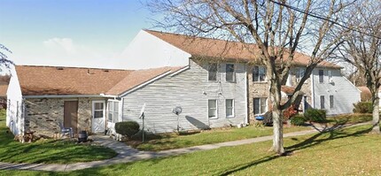 408 Old State Rd in Norwalk, OH - Building Photo - Building Photo