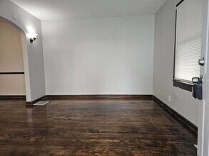 2801 E 16th St in Indianapolis, IN - Building Photo - Building Photo