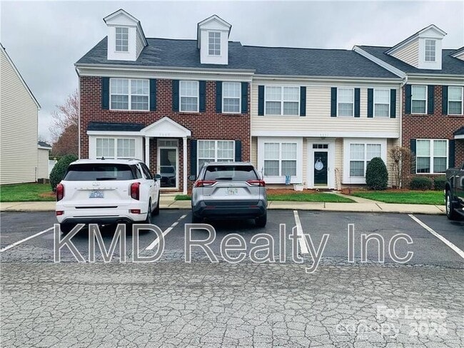 property at 7549 Bluff Point Ln