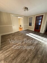 64 Lyman St in South Hadley, MA - Building Photo - Building Photo