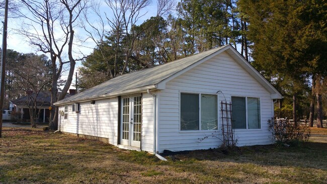 1130 Faith Rd in Salisbury, NC - Foto de edificio - Building Photo