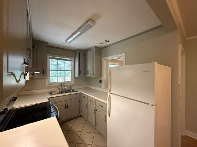 property at 219 Vista Cir