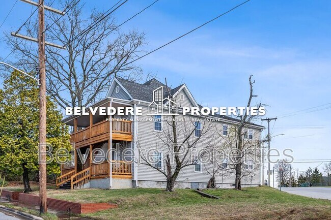 611 W Green Dr in High Point, NC - Building Photo - Building Photo