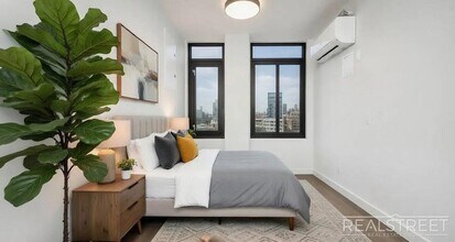 594 Bushwick Ave in Brooklyn, NY - Building Photo - Building Photo