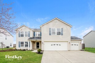 1180 King Maple Dr in Greenfield, IN - Building Photo