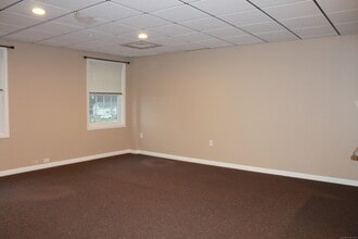 255 Rte 80 in Killingworth, CT - Building Photo - Building Photo