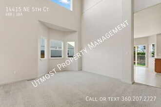 14415 NE 5th Ct in Vancouver, WA - Building Photo - Building Photo