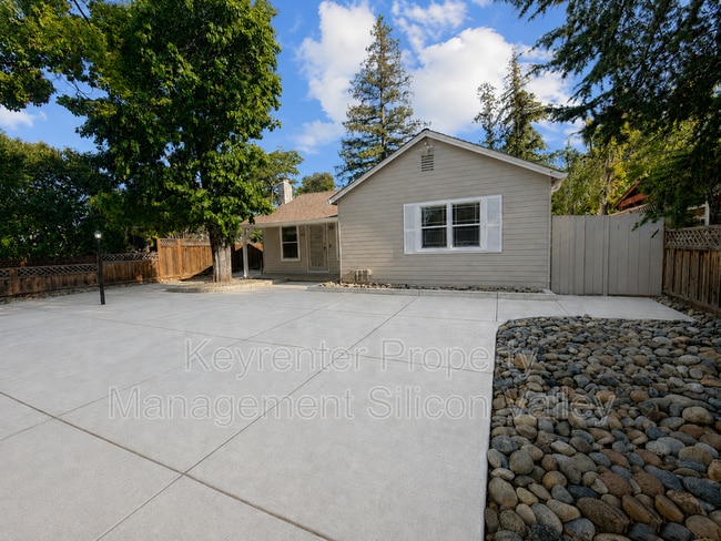 property at 656 Curtner Ave
