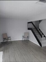 2704 Foxfire Ct in Clearwater, FL - Building Photo - Building Photo