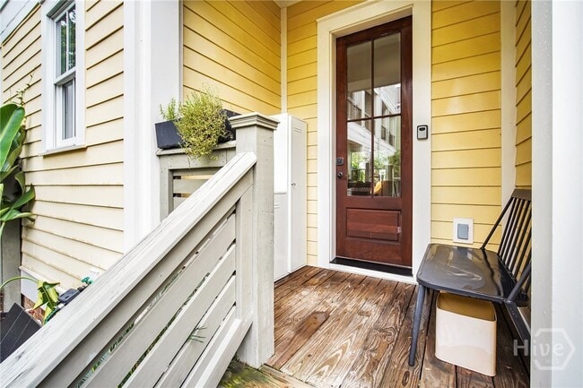 property at 718 Tattnall St