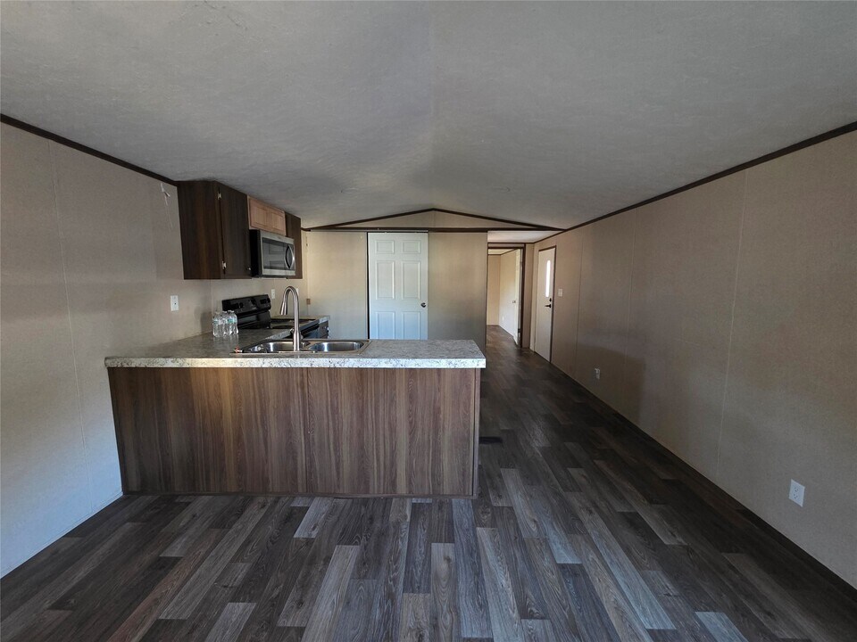 2935 Calder Dr in League City, TX - Building Photo