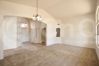 9559 E Obispo Ave in Mesa, AZ - Building Photo - Building Photo