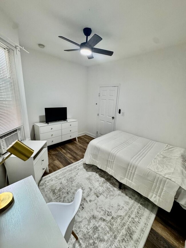 property at 2428 Cambreleng Ave