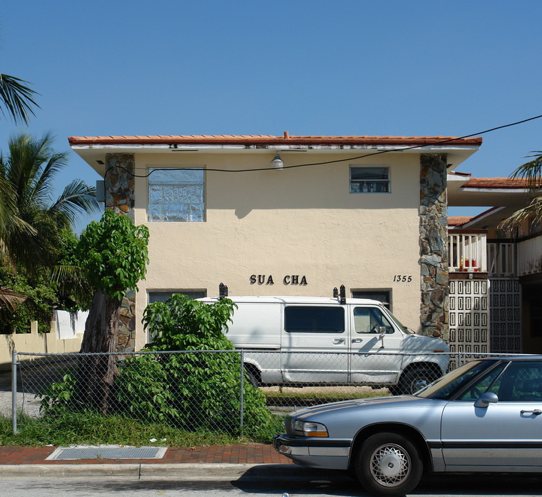 1355 SW 6th St in Miami, FL - Foto de edificio