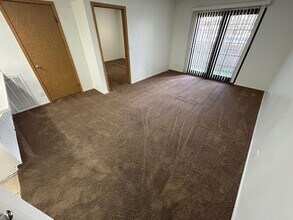 4191 Gannet Cir in Las Vegas, NV - Building Photo - Building Photo