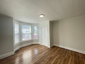 39 Ashland St in Manchester, NH - Building Photo - Building Photo