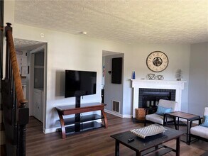 5291 Stonebush Terrace in Stone Mountain, GA - Building Photo - Building Photo