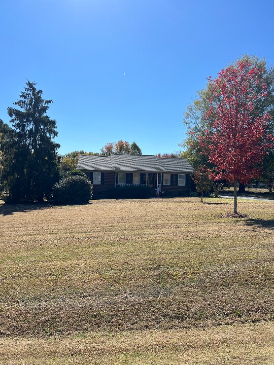 2513 Foxworth Dr in Monroe, NC - Building Photo