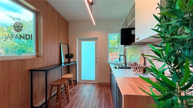 property at 499 NE 112th St