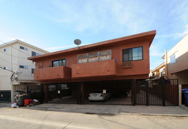 1418 Amherst Ave in Los Angeles, CA - Building Photo - Building Photo