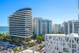 3411 Indian Creek Dr in Miami Beach, FL - Building Photo