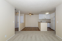 Oak Ridge Apartments photo'